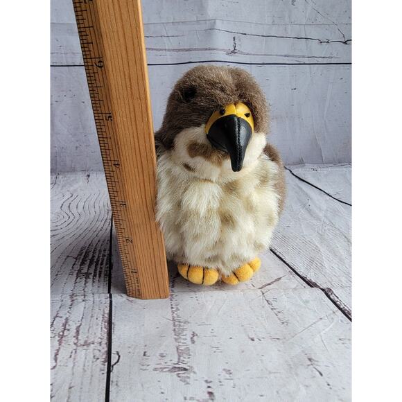 K & M International Hawk Red Tailed Plush Bird Stuffed Toy Audubon 6" No Sound - Picture 7 of 7